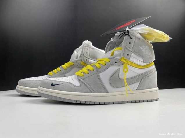 Air Switch CW6576-100 Smoke High 1 Jordan Light 0528